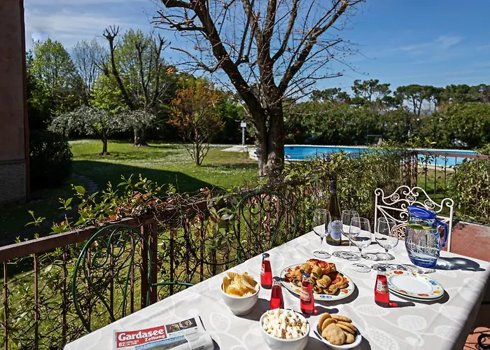 Edda - Regarda Travel Lazise