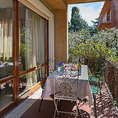 Edda - Regarda Travel Lazise