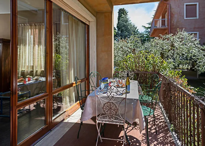 Edda - Regarda Travel Lazise